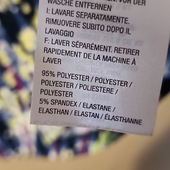 Comfy Susan Graver medium top - Picture 4 of 4